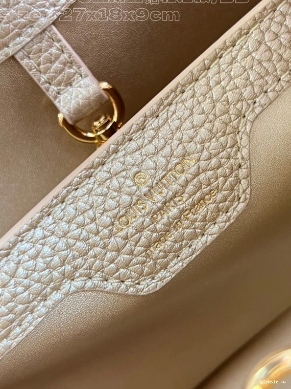 WIS CAPUCINES BB-27*18*9CM VUITTON LOUIS 1212